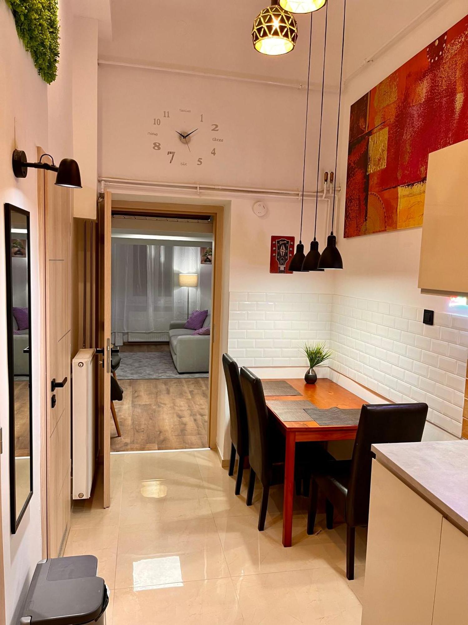 Ernesto 17 With Free Parking Possibility Apartment Budapest Luaran gambar